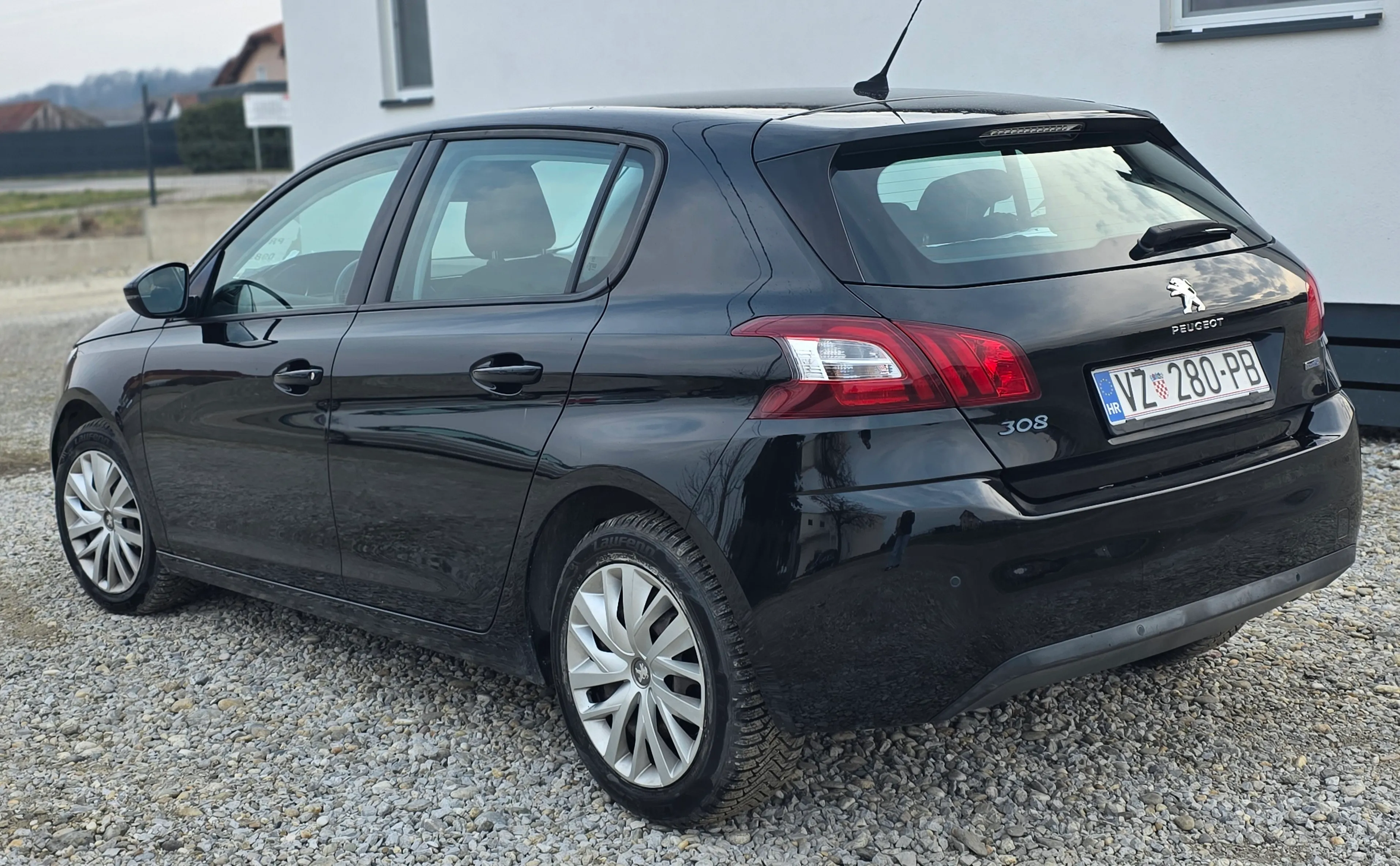 peugeot 308 bluhdi - slika 4