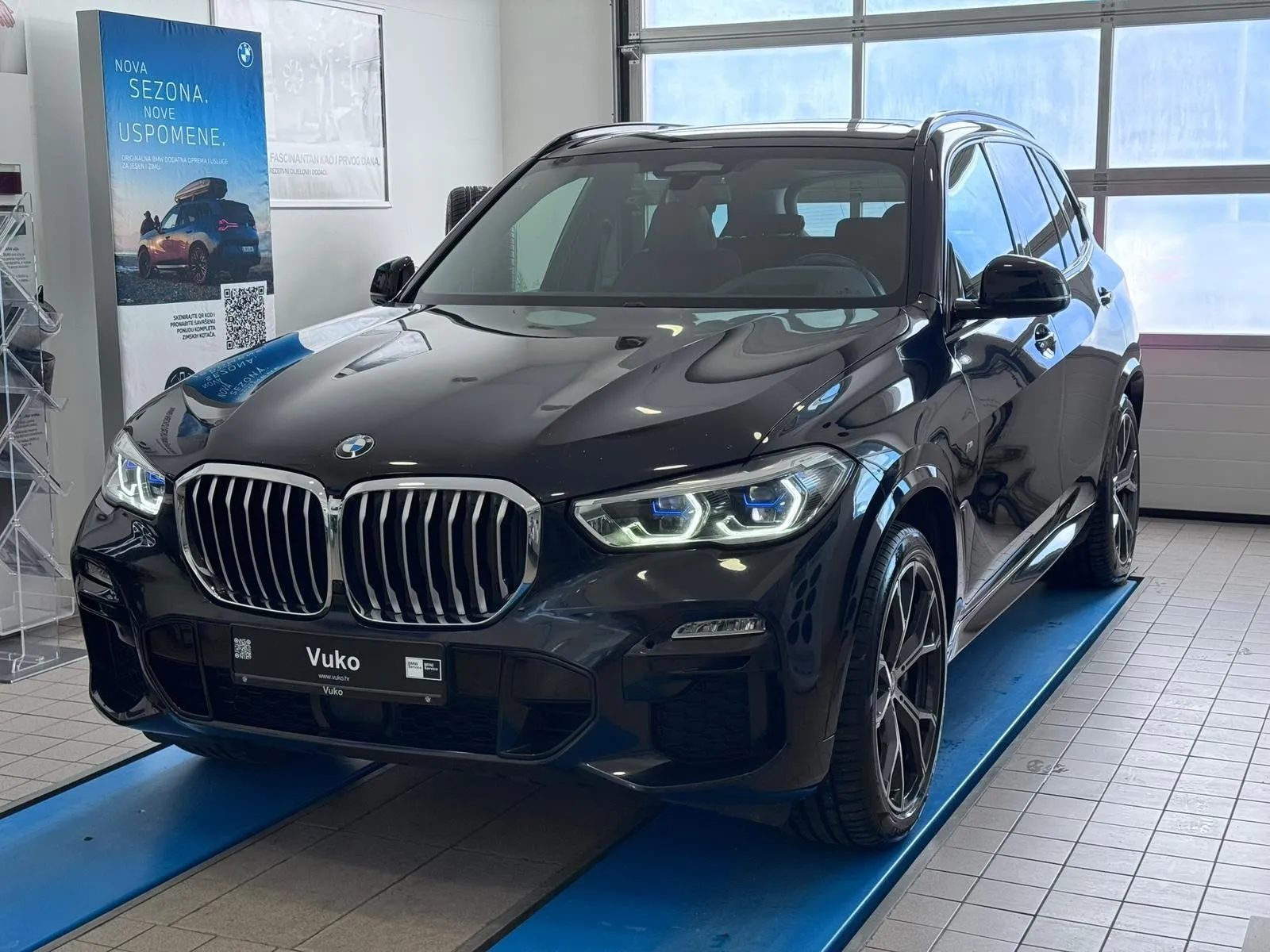 bmw x5 xdrive30d m sport - slika 7