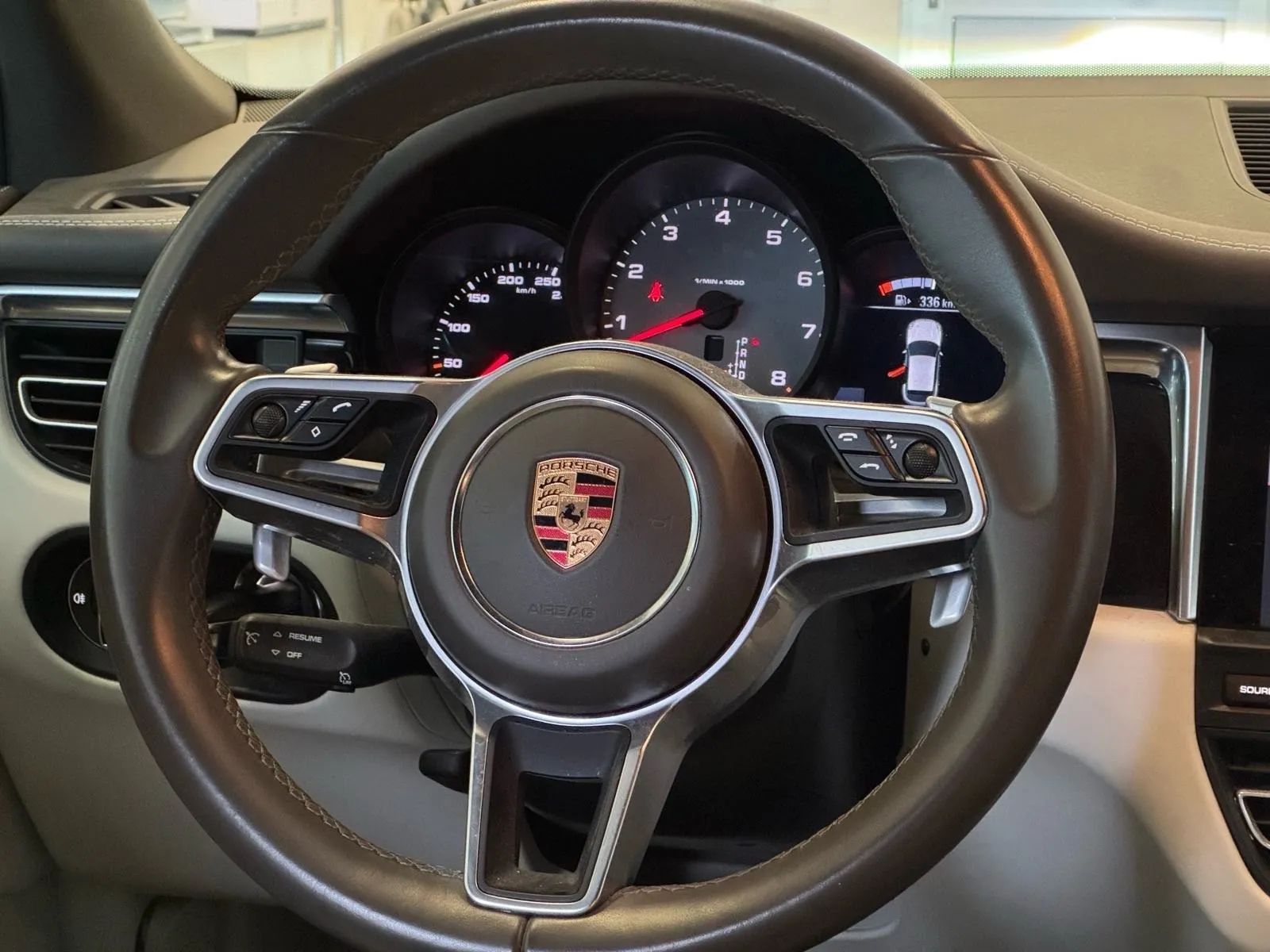 porsche macan s automatik - slika 14