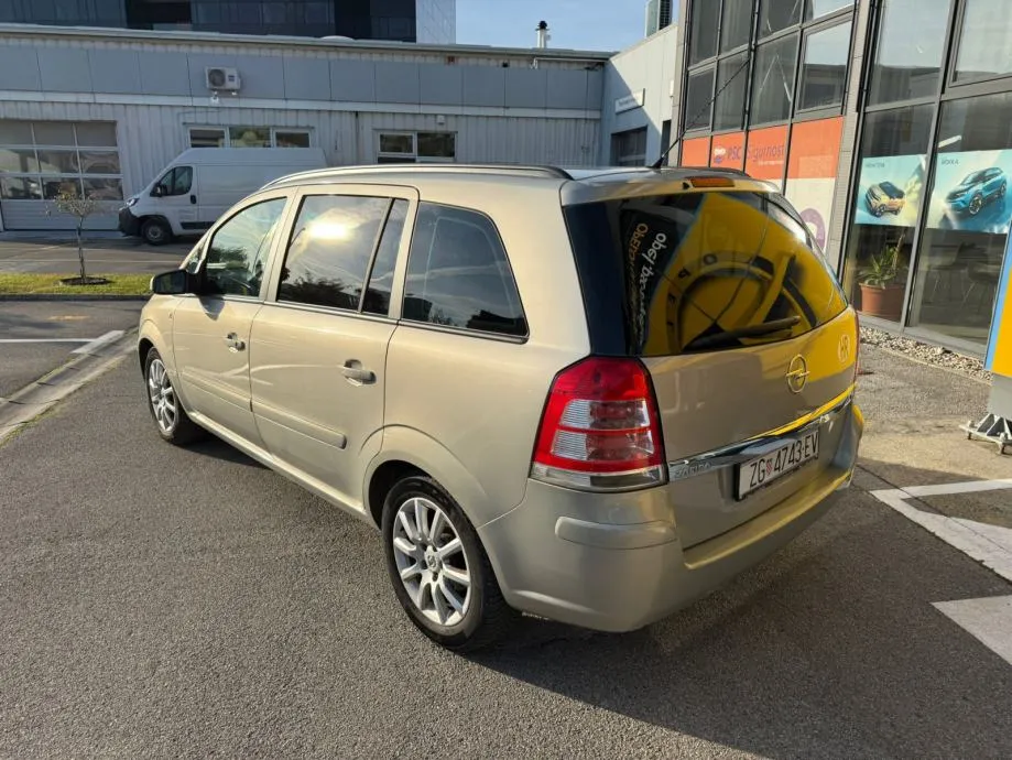opel zafira enjoy 1,6 16v 77kw 7 sjedala - slika 4