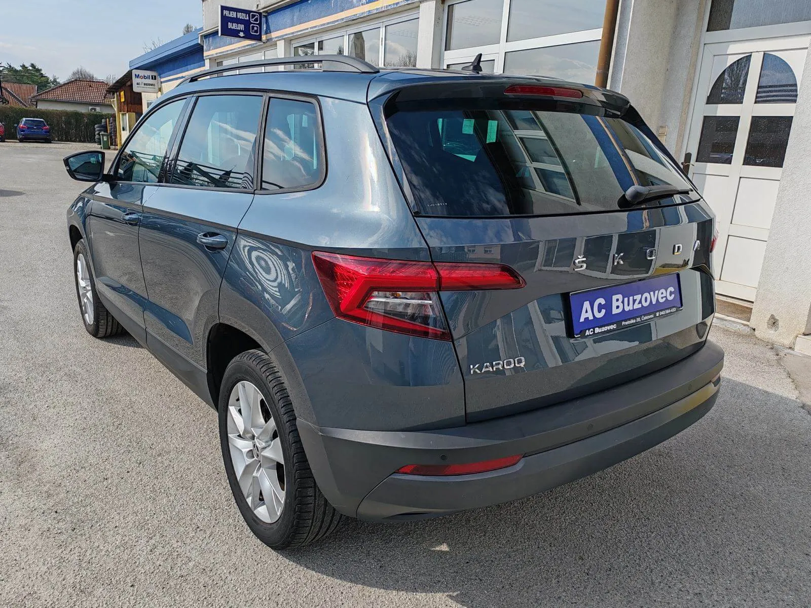 škoda karoq 1,5 tsi - slika 3