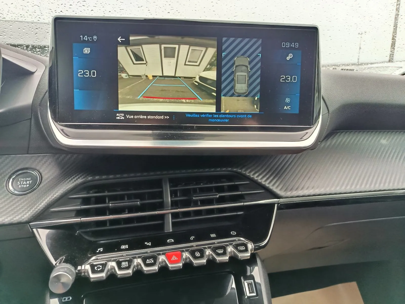 peugeot 2008 1,2 puretech automatik,jamstvo.leasing - slika 7