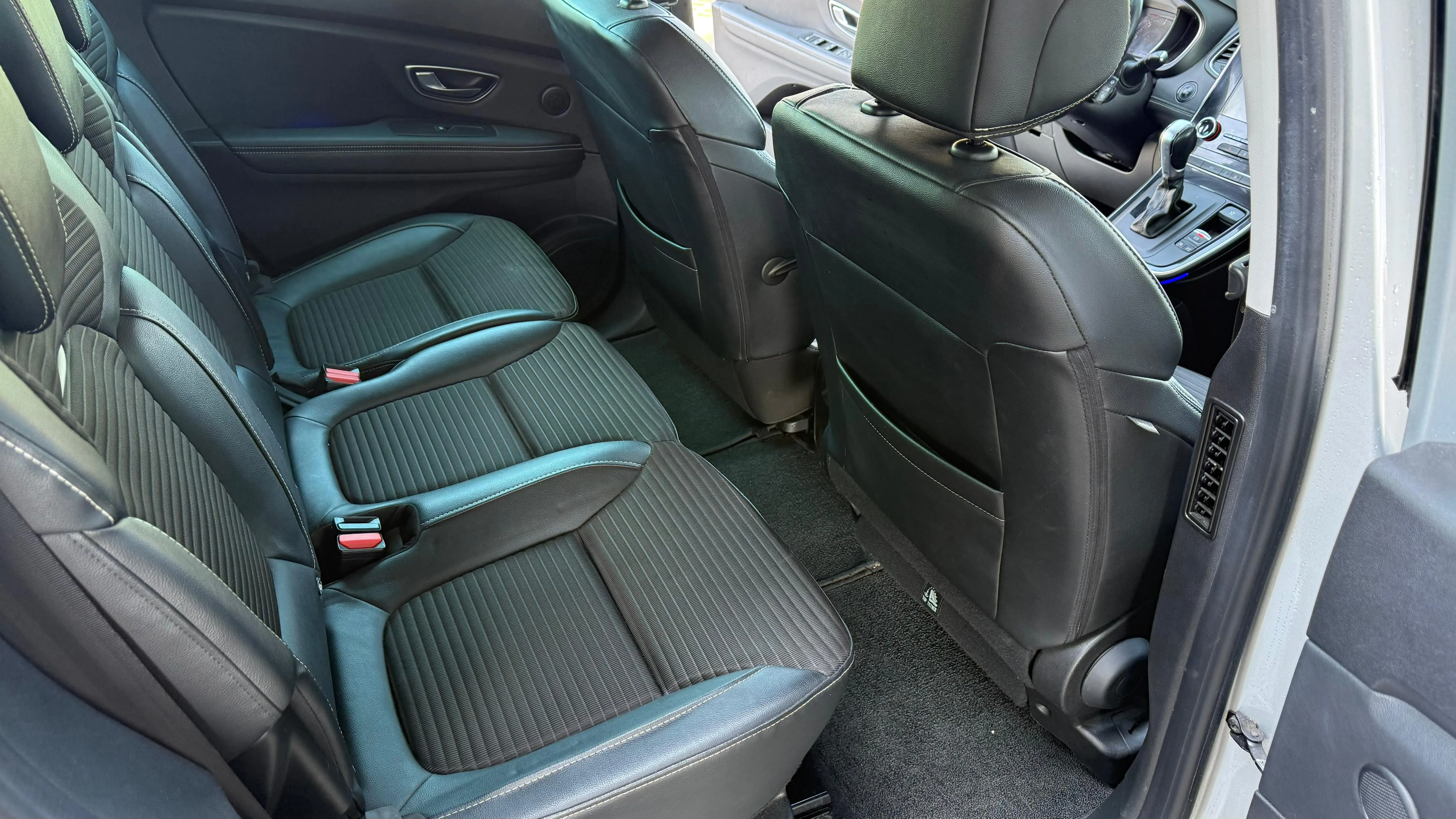 renault grand scenic dci 120, bose, 7 sjedala, panorama, ekstra stanje - slika 19