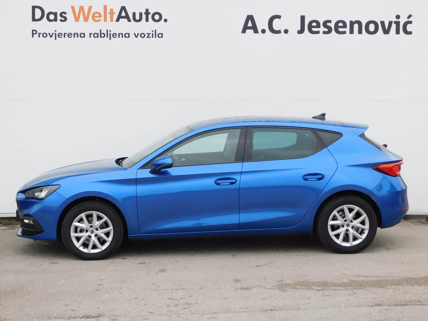 12920 seat leon 2.0 tdi evo style - slika 6