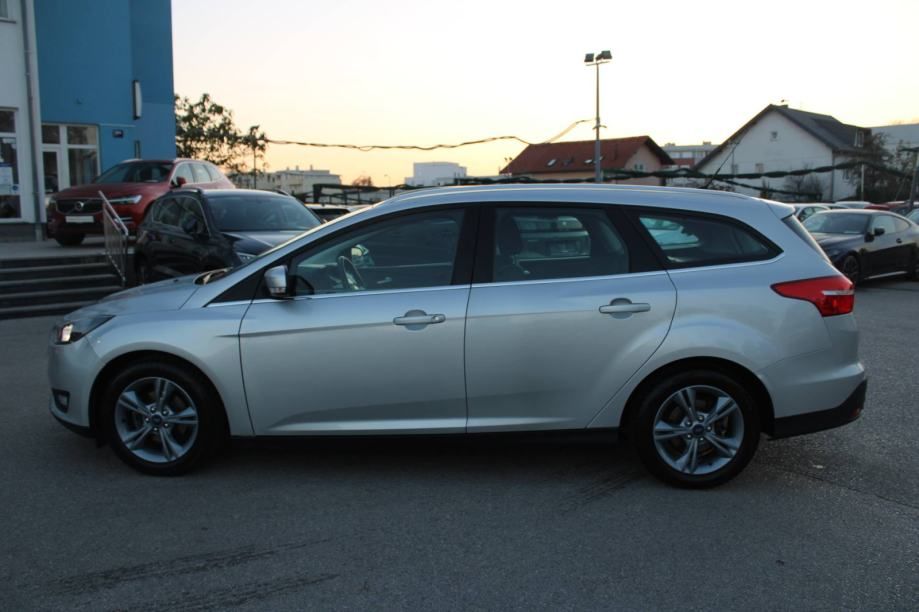 ford focus karavan 1.0 ecoboost - slika 8