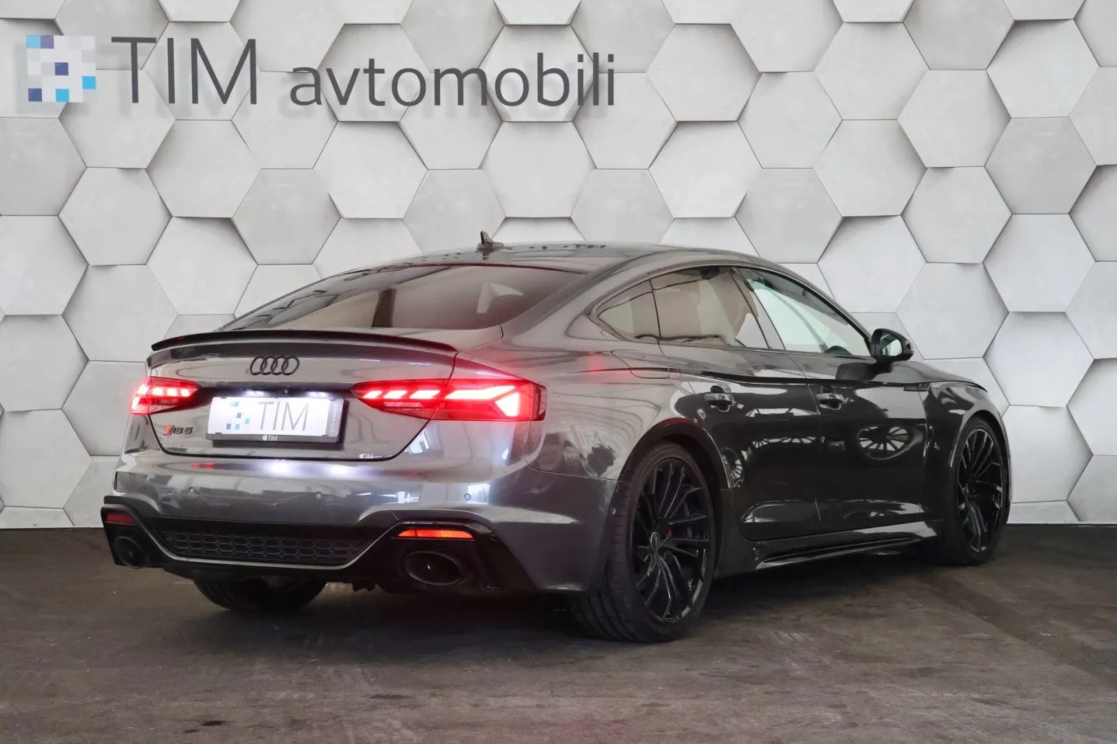 audi rs5 sportback 2.9tfsi quattro tiptronic 450km laser ceramic - slika 4