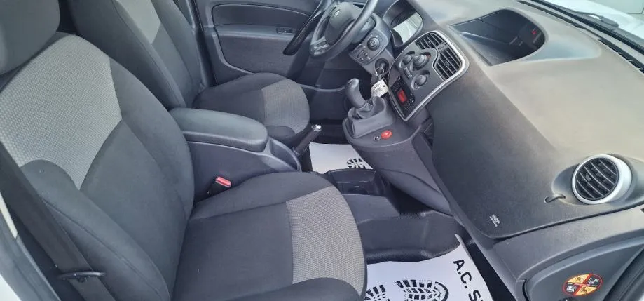 renault kangoo 1.5 dci - 150.000km - perfektan - servisna - slika 11