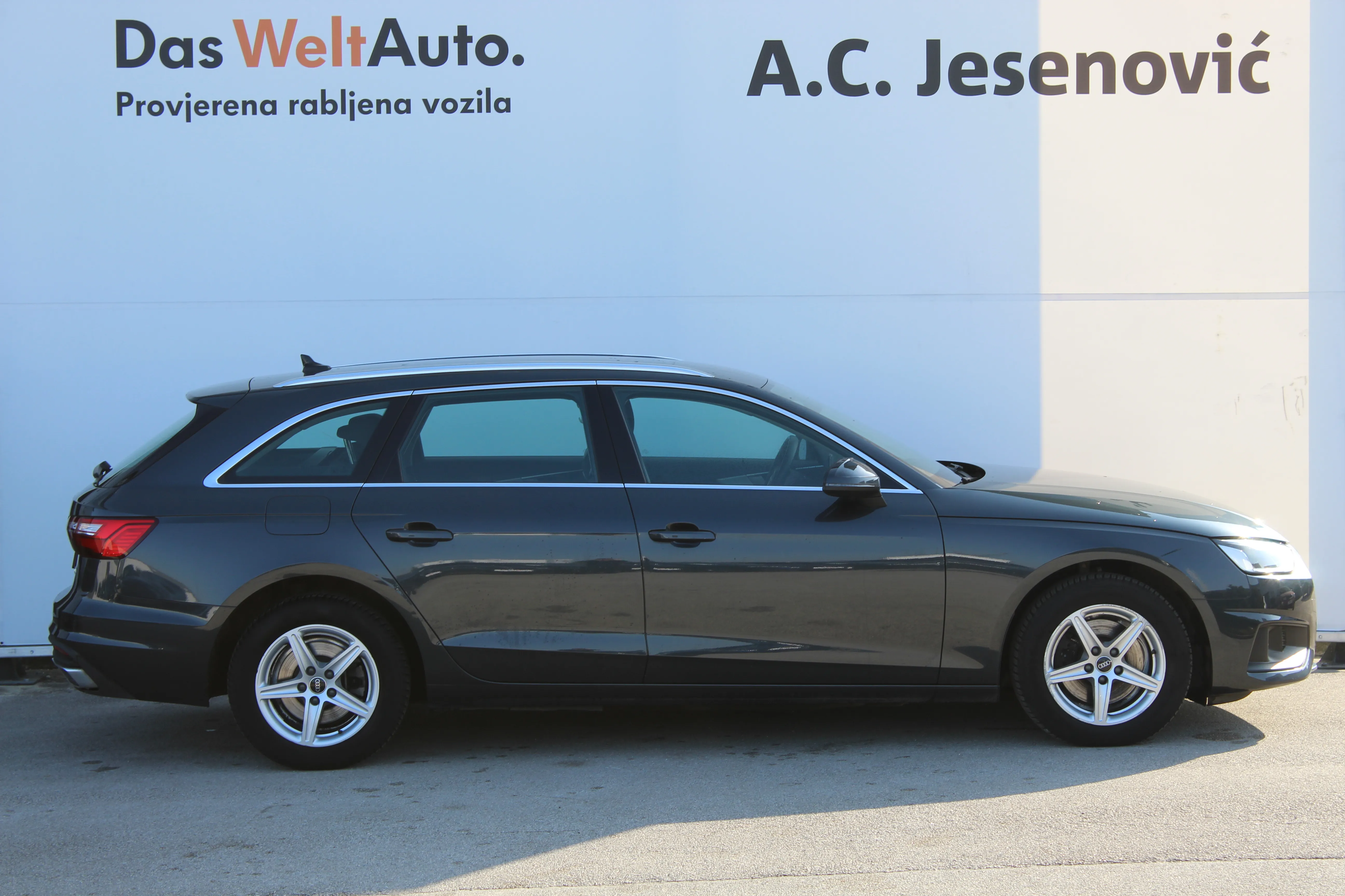 13109 audi a4 avant 30 tdi s tronic - slika 4