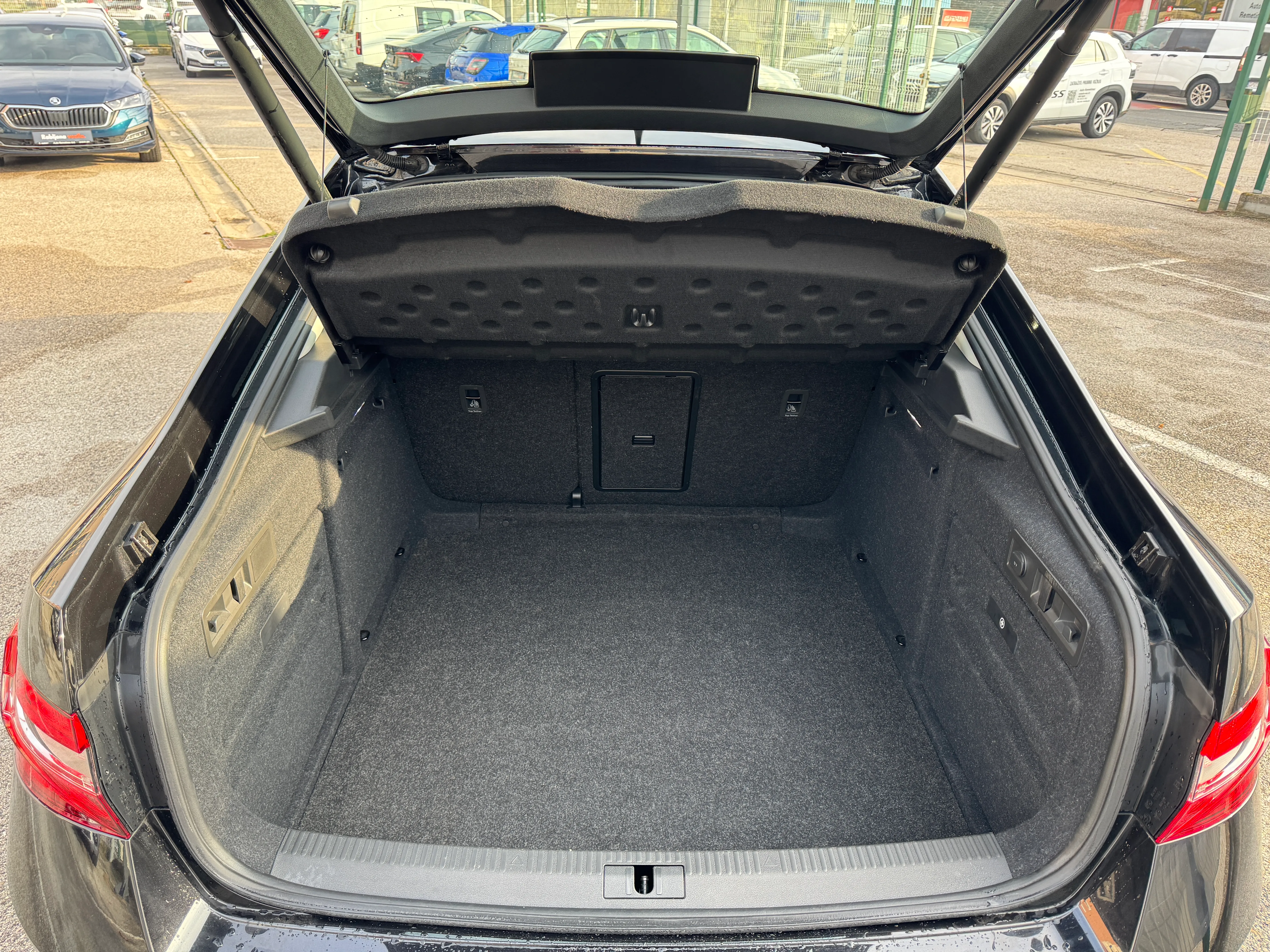 škoda superb 2,0 tdi dsg business - slika 12