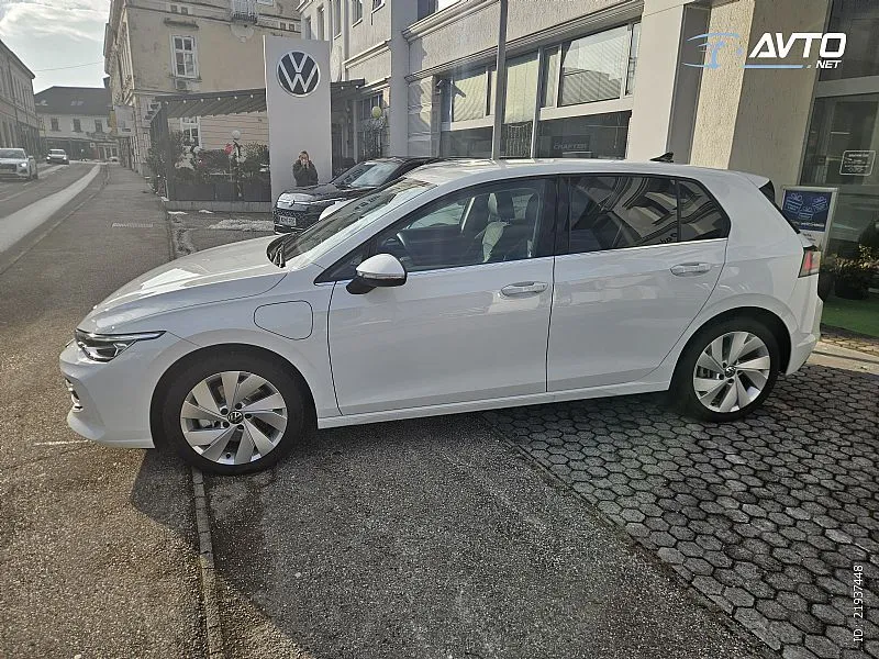 volkswagen golf 1.5 tsi ehybrid dsg style 150kw - slika 10