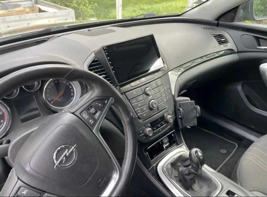 opel vivaro 2009-2013 original radio multimedija navigacija gps wifi - slika 2