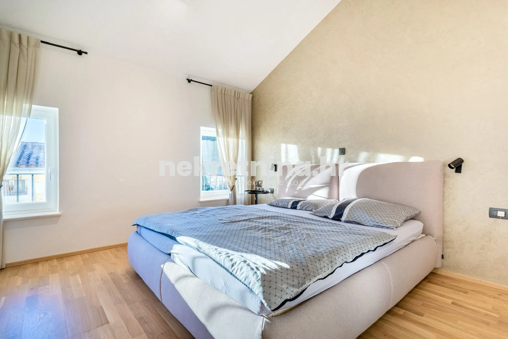 prodaja- trosobni stan: prvi red d mora cres, 106.7m2 - slika 11
