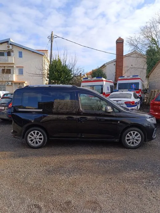 ford tourneo connect 2.0 d - slika 5