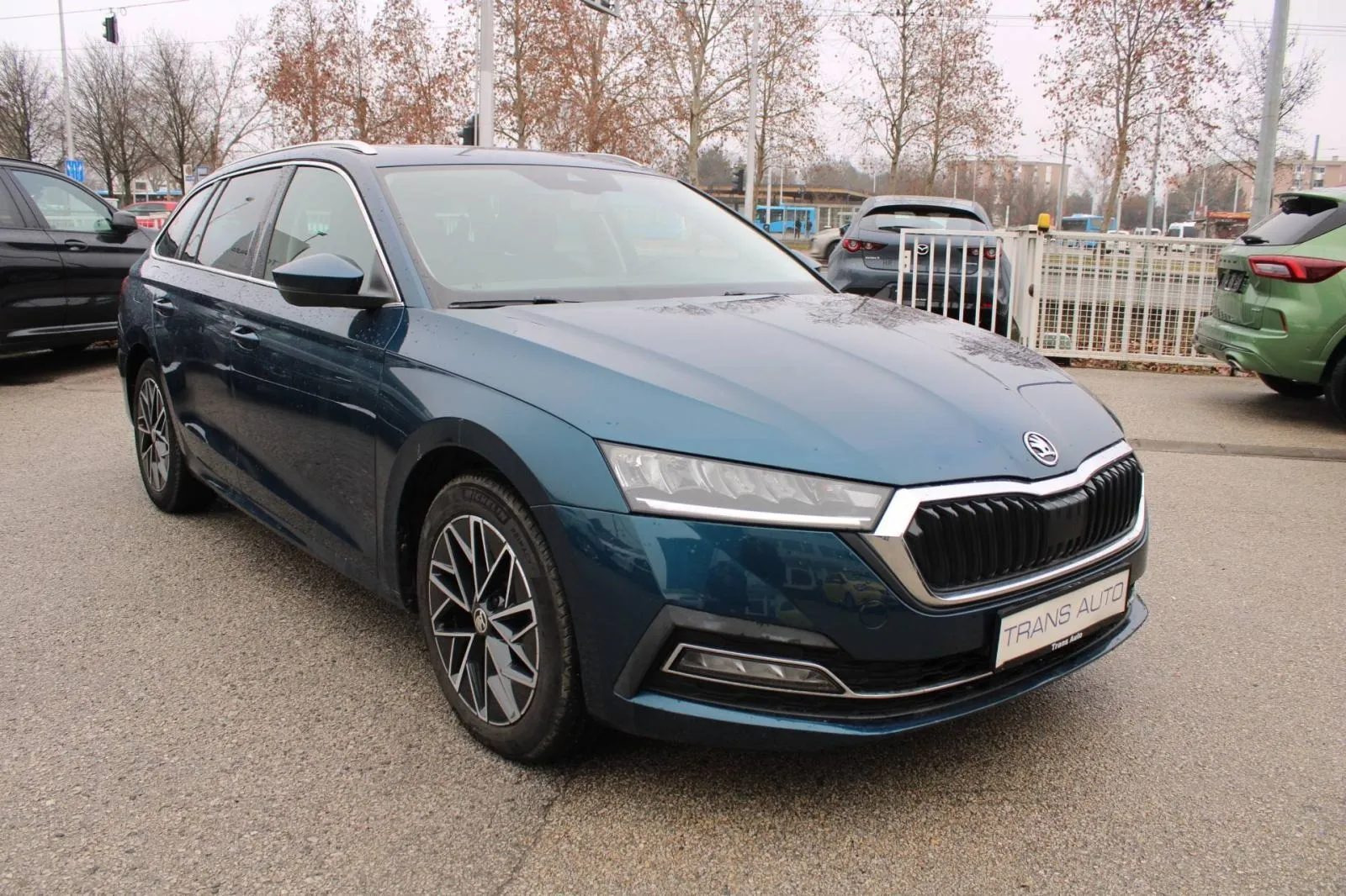 škoda octavia combi 2.0 tdi *panorama, led, navigacija, kamera* - slika 3
