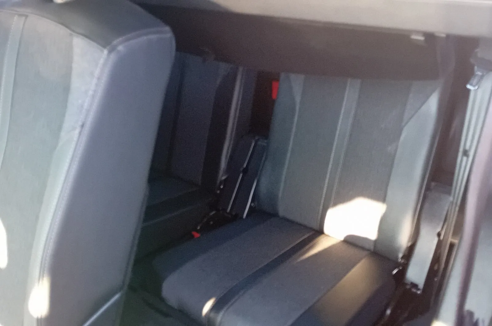 peugeot 5008 1,5 bluehdi automatik,do 2 godine jamstva,u sustavu pdv-a - slika 8