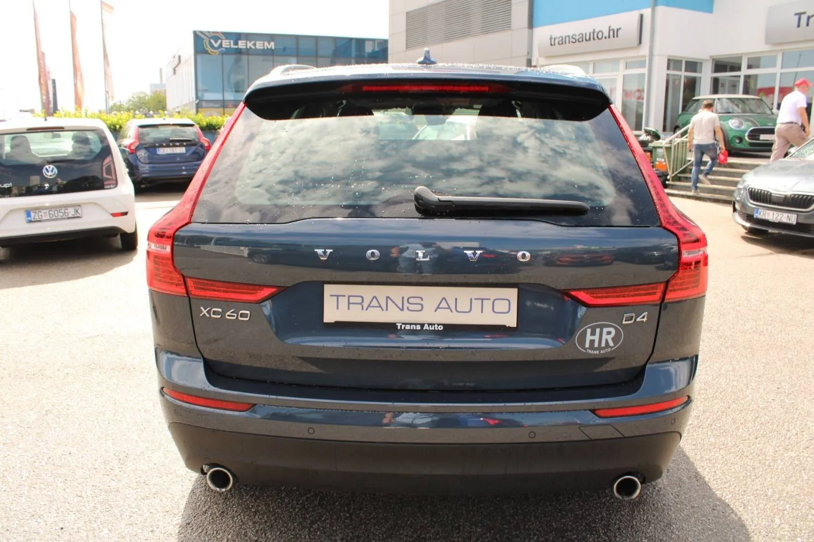 volvo xc60 2.0d automatik *led, navigacija, kamera* - slika 6