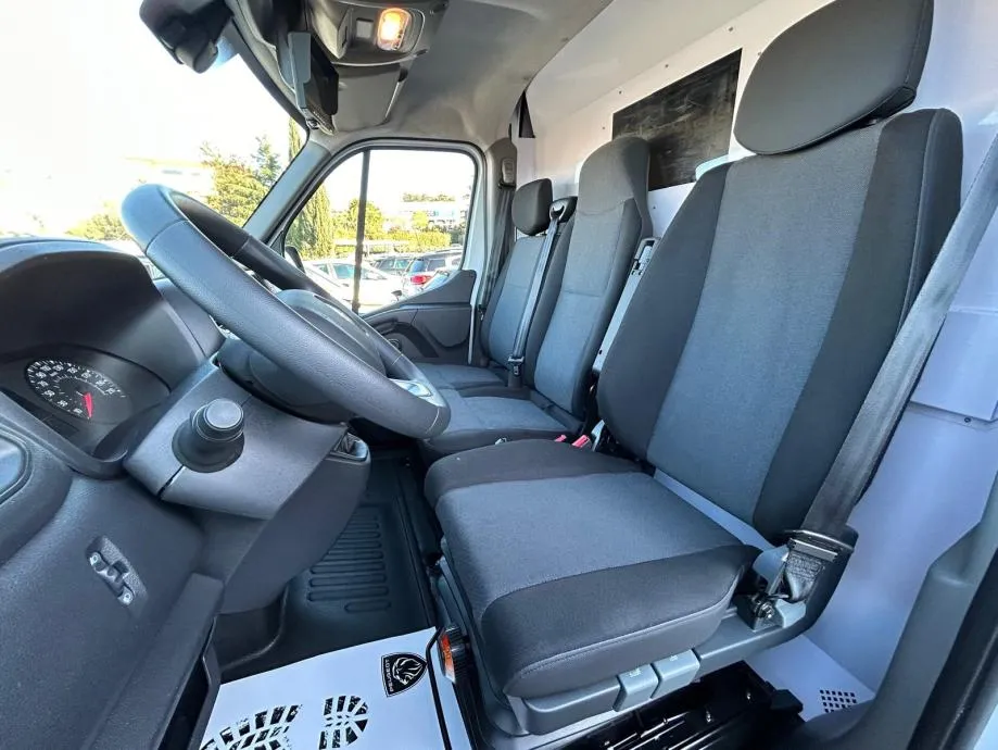 renault master 2.3 dci - 2024 - 130.000km - perfektan !!!, 2024 god. - slika 9
