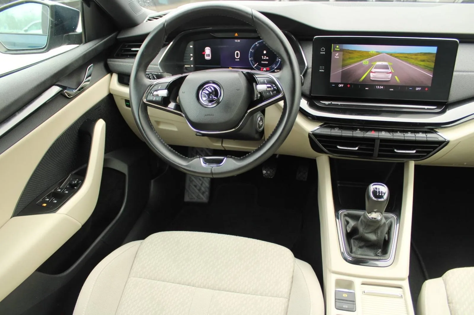 škoda octavia 1.5 tsi style - slika 20