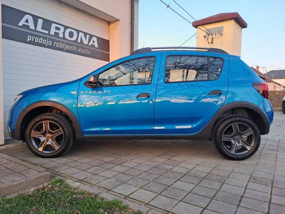 dacia sandero stepway 1.5 dci*jamstvo*navi,led,servisna,nove gume.. - slika 8