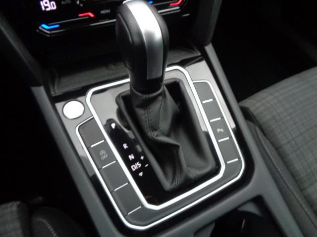 vw passat variant 2,0 tdi dsg; faselift;virtual;r.kamera; navi;u pdv-u - slika 14