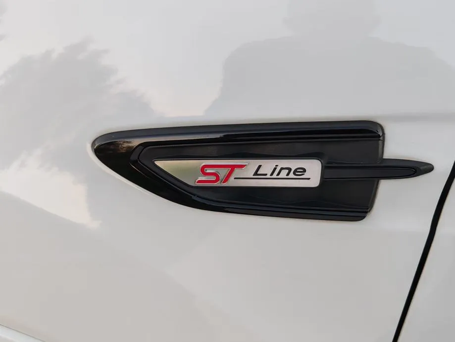 ford kuga 1,5 st-line 2018 godina, 89000 km , kartice 24/36 rata - slika 8