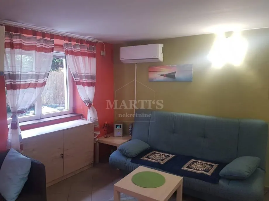 opatija, stan, 47.80m2, 2 sobe, dvorište, vrt (prodaja) - slika 2