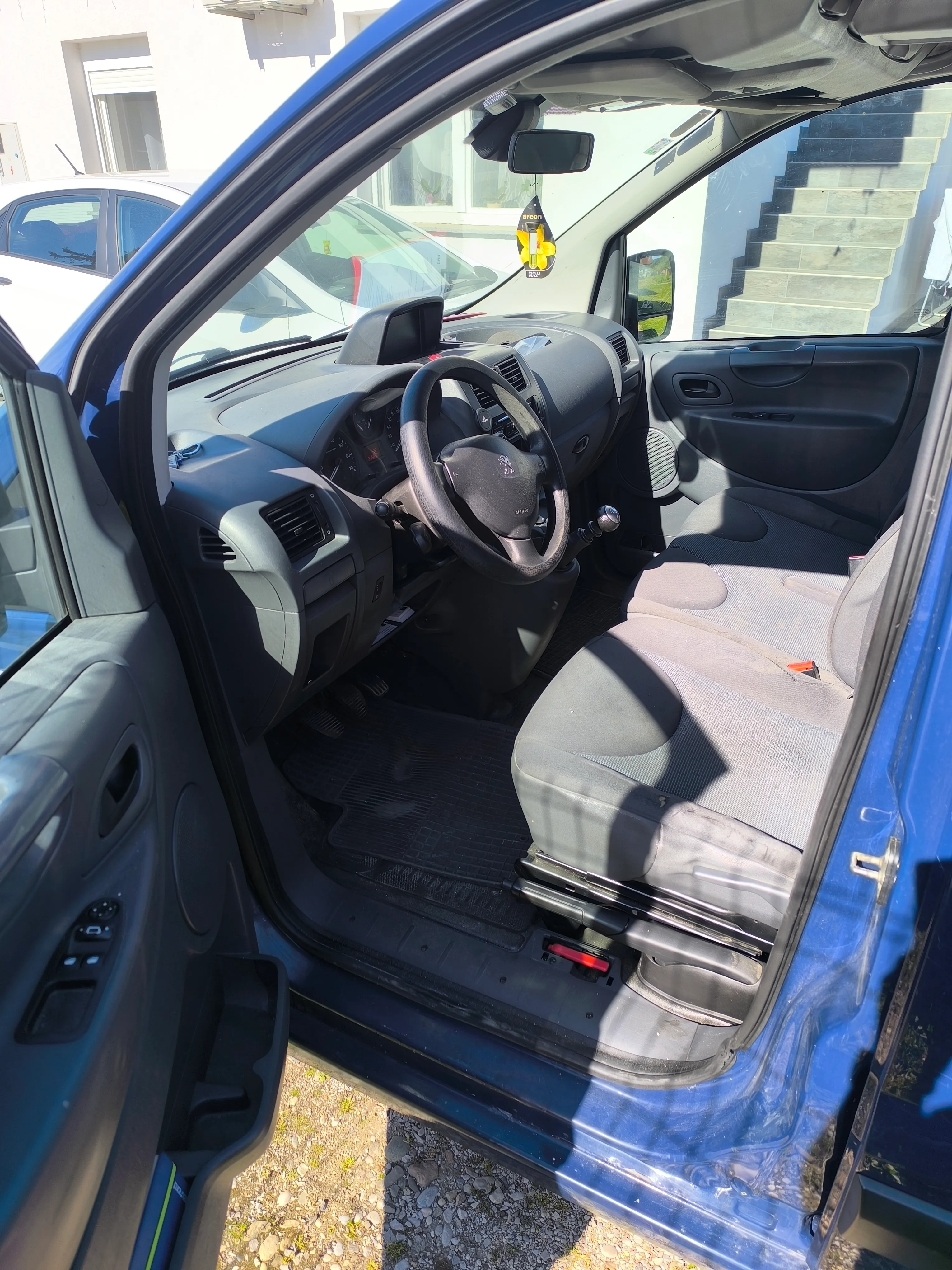 peugeot expert 2.0hdi 2015g produženi - slika 6