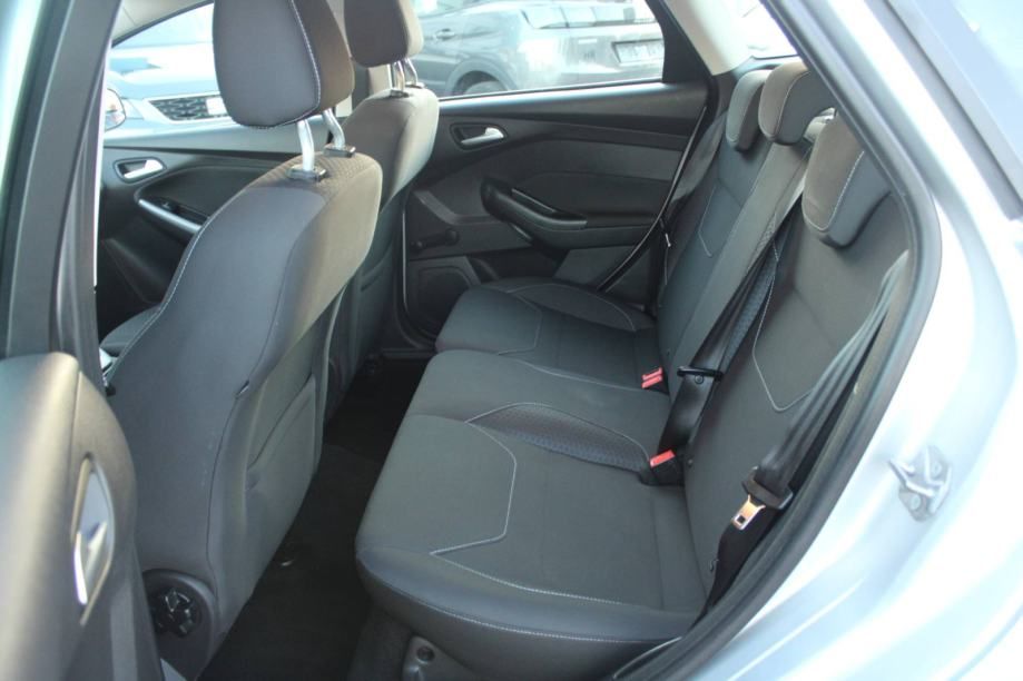 ford focus karavan 1.0 ecoboost - slika 11