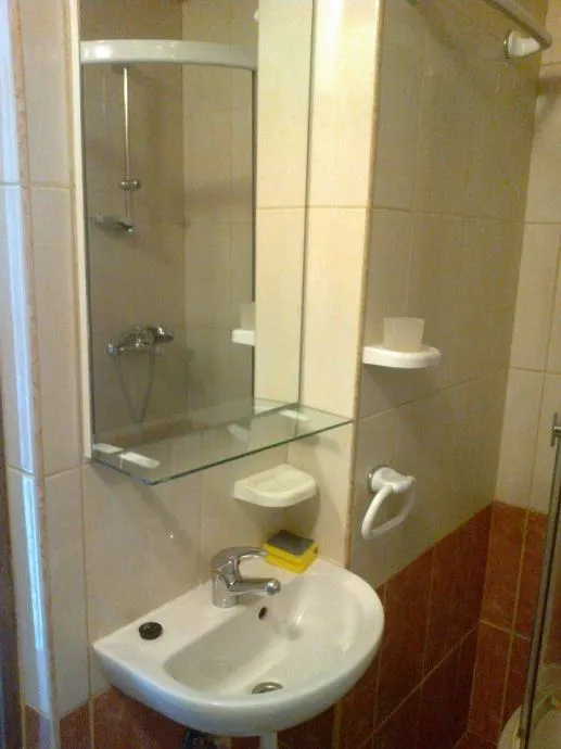 vir, kuća s 4 apartmana(312m2), 250m od mora, južna strana!!! - slika 5