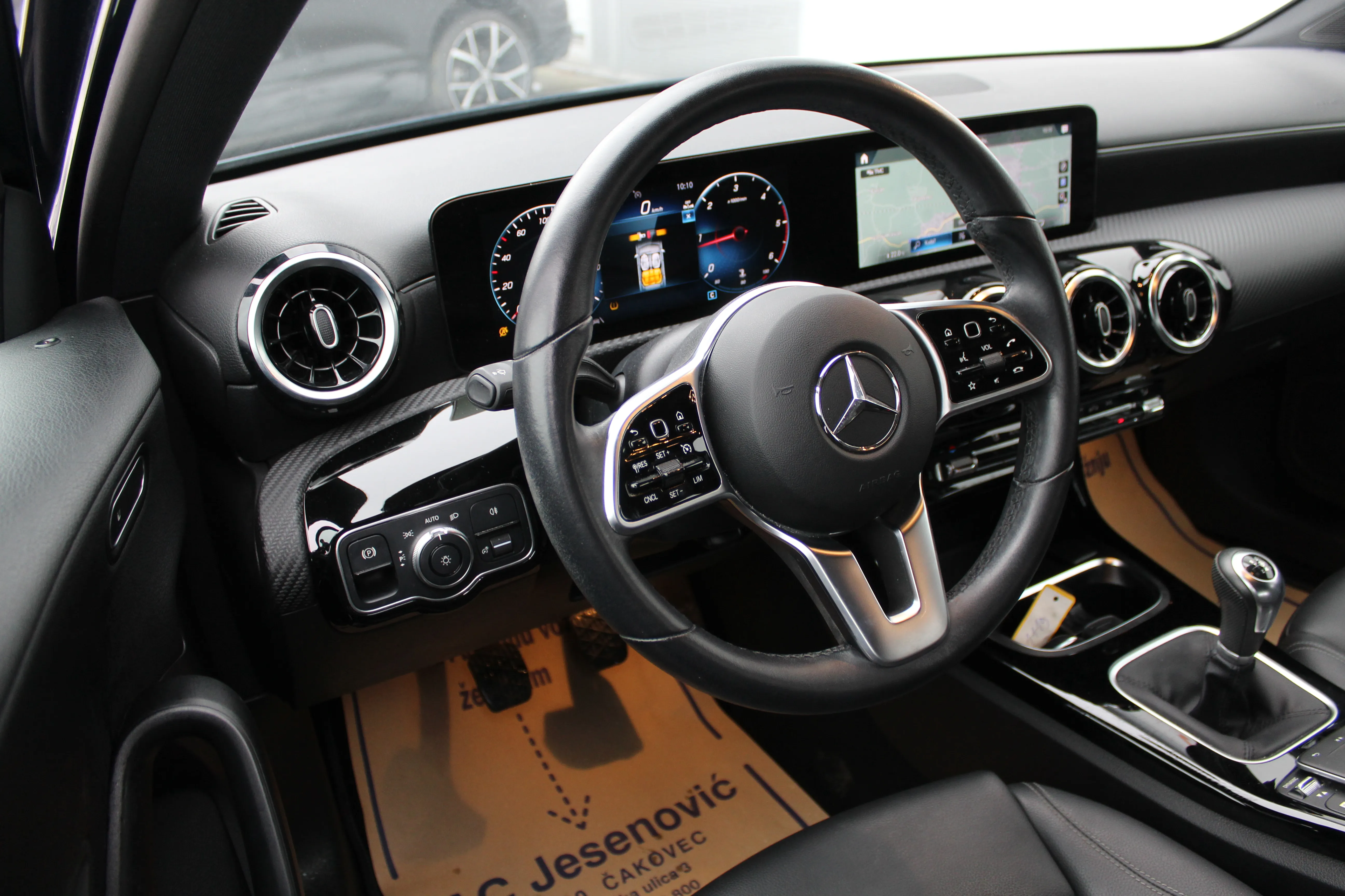 12980 mercedes-benz a 180 d - slika 8