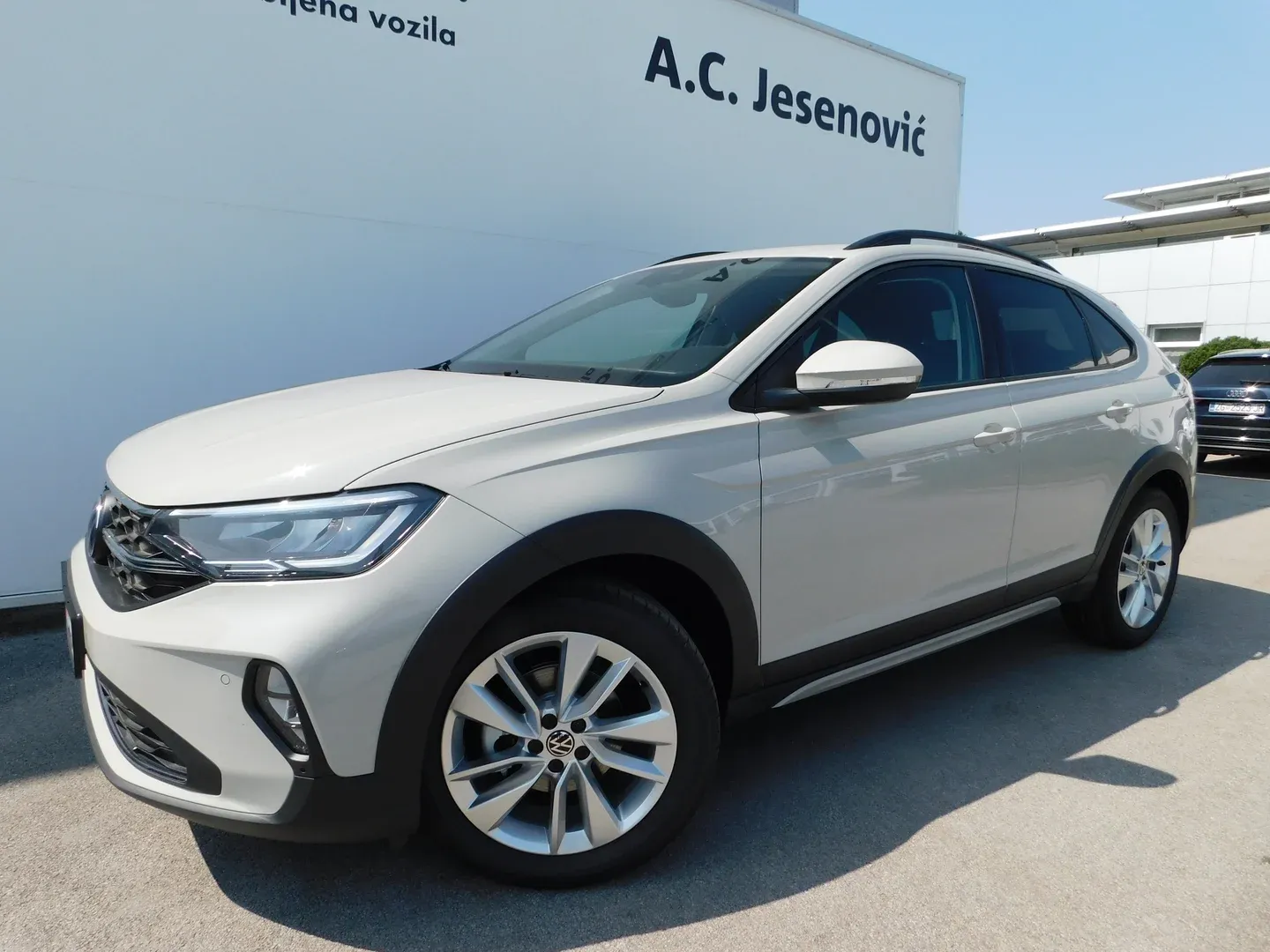 12668 volkswagen taigo 1.0 tsi life plus - slika 7