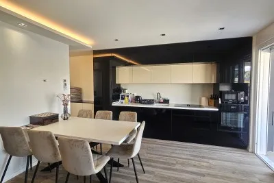 moderno opremljen stan na dobroj lokaciji, novigrad - slika 5