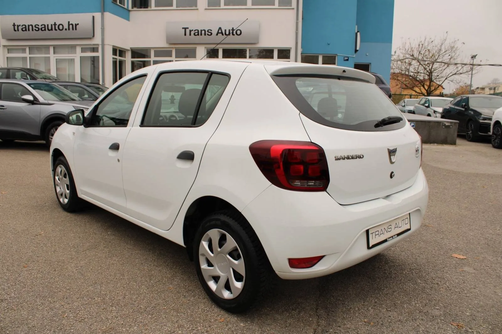 dacia sandero 1.0 sce - slika 7