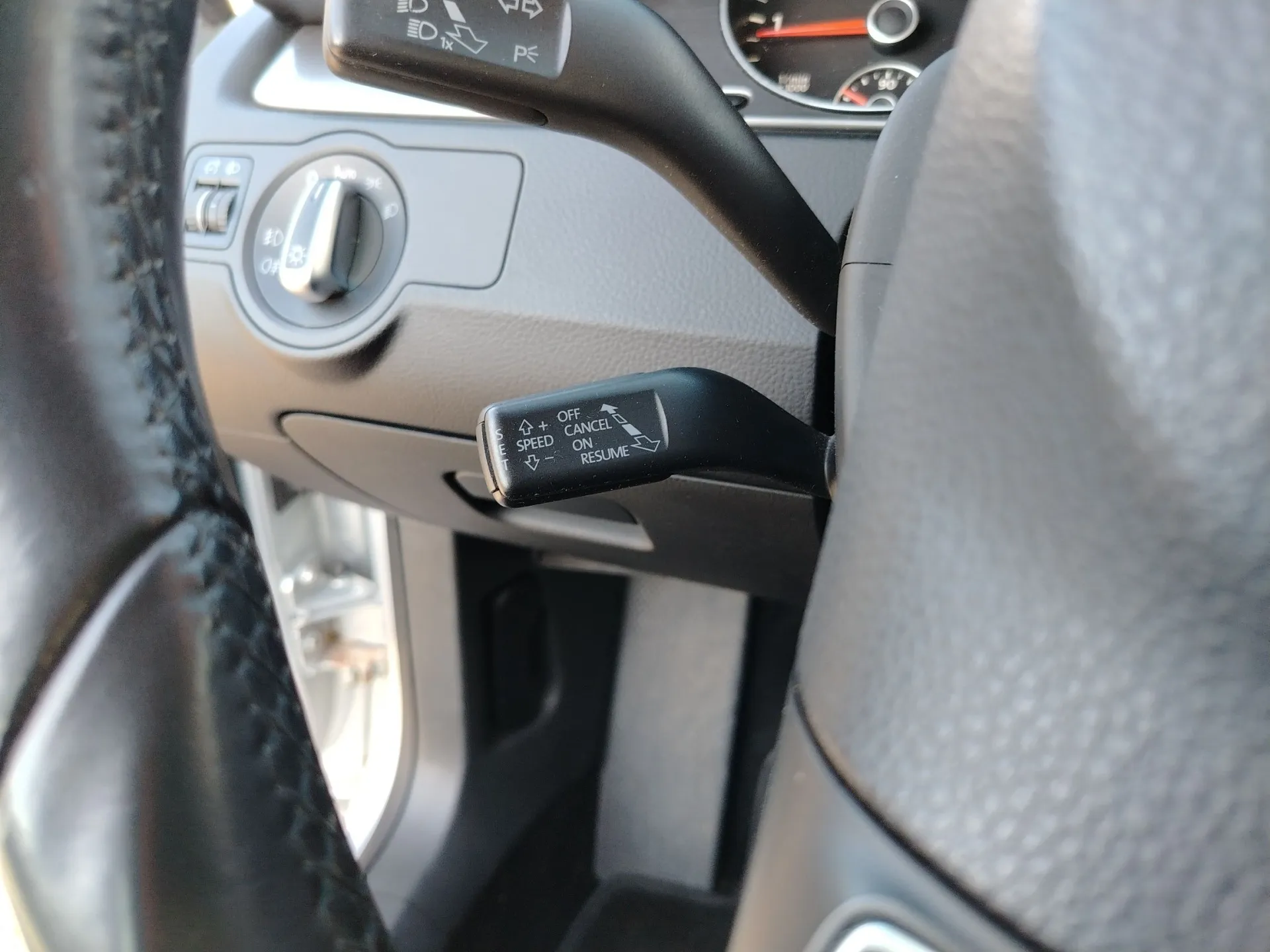 vw passat variant 2,0 tdi bmt comfortline - slika 17