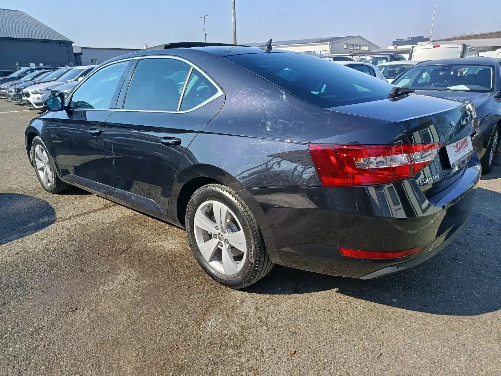 škoda superb 2,0 tdi ,do 2 godine jamstva,u sustavu pdv-a. - slika 3