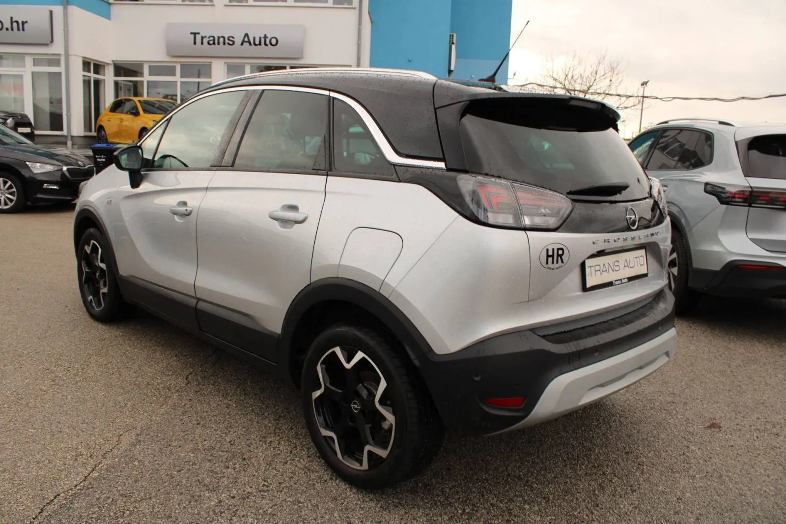 opel crossland 1.2 turbo ultimate *led, navigacija, kamera* - slika 7