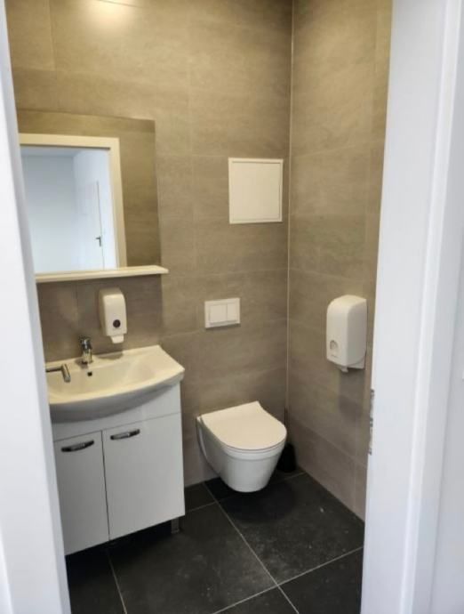 poslovni prostor: zabok, uredski, 50 m2 (iznajmljivanje) - slika 4