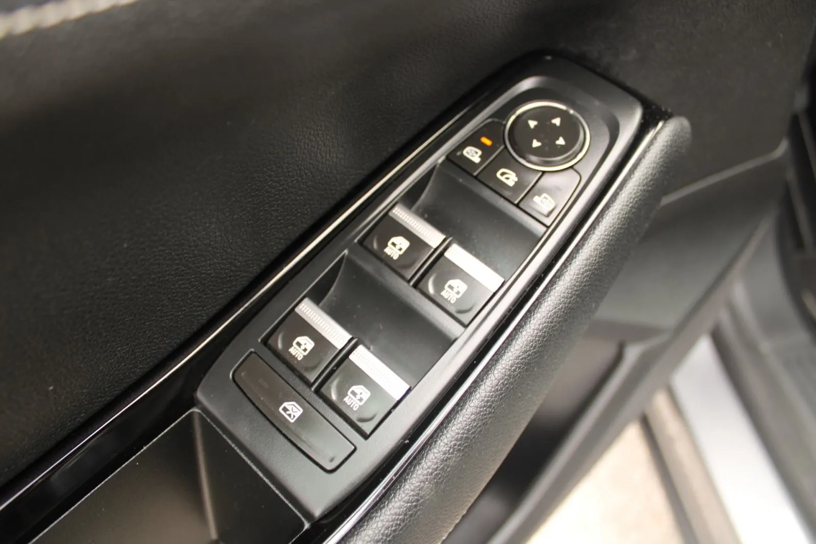renault austral 1.2 e-tech 200 techno automatik - slika 13