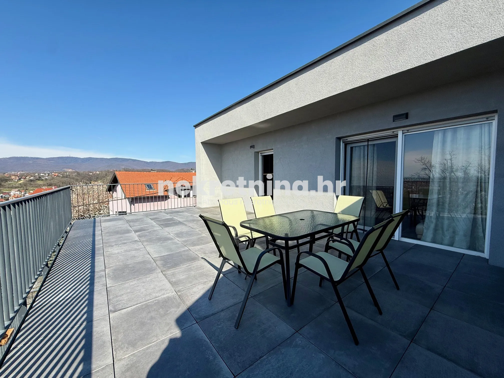 prodaja - trosobni stan - gornja dubrava - oporovec - 87m2 - slika 11