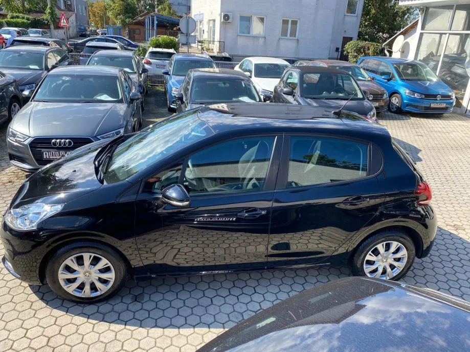 peugeot 208 1,2 puretech berline premium 4xgarancije - slika 2