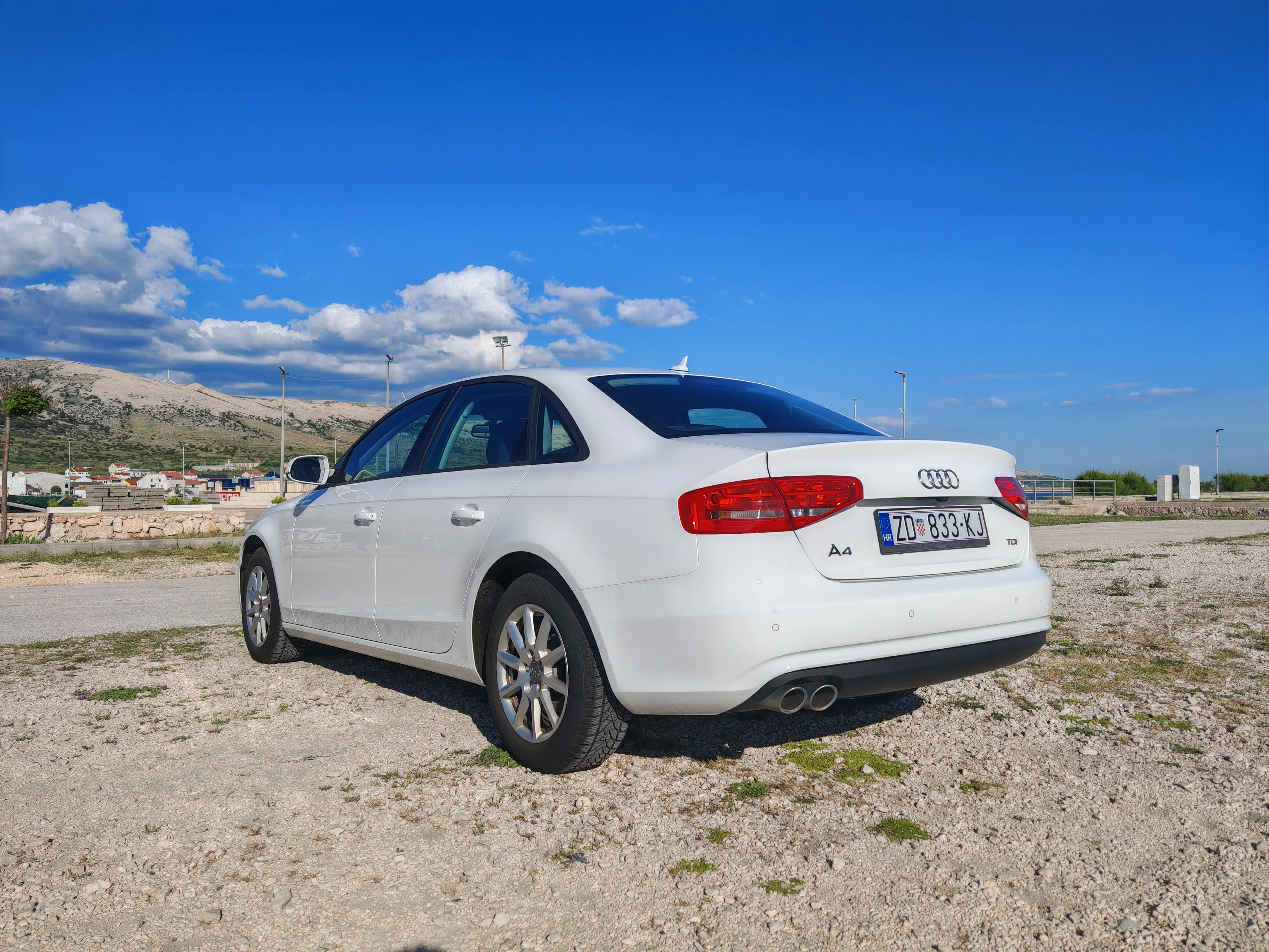audi a4 2.0 tdi - slika 5