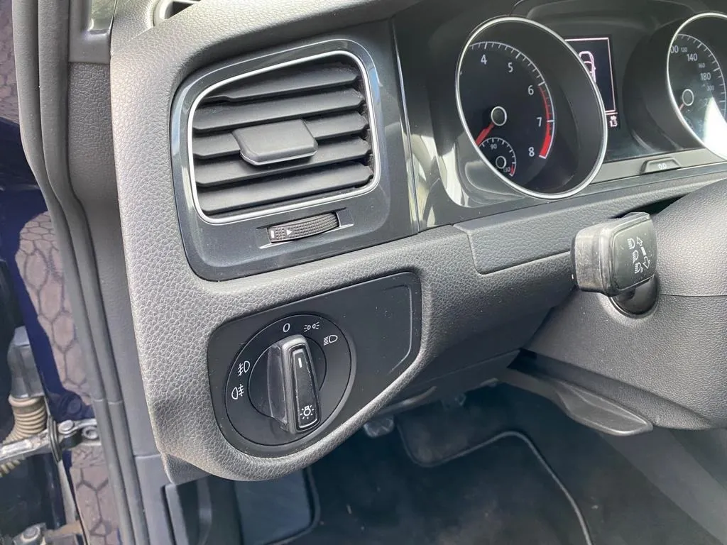 vw golf 7 1,0 tsi, aut. klima, tempomat, 1. vlasnik, 4x garancija!! - slika 19