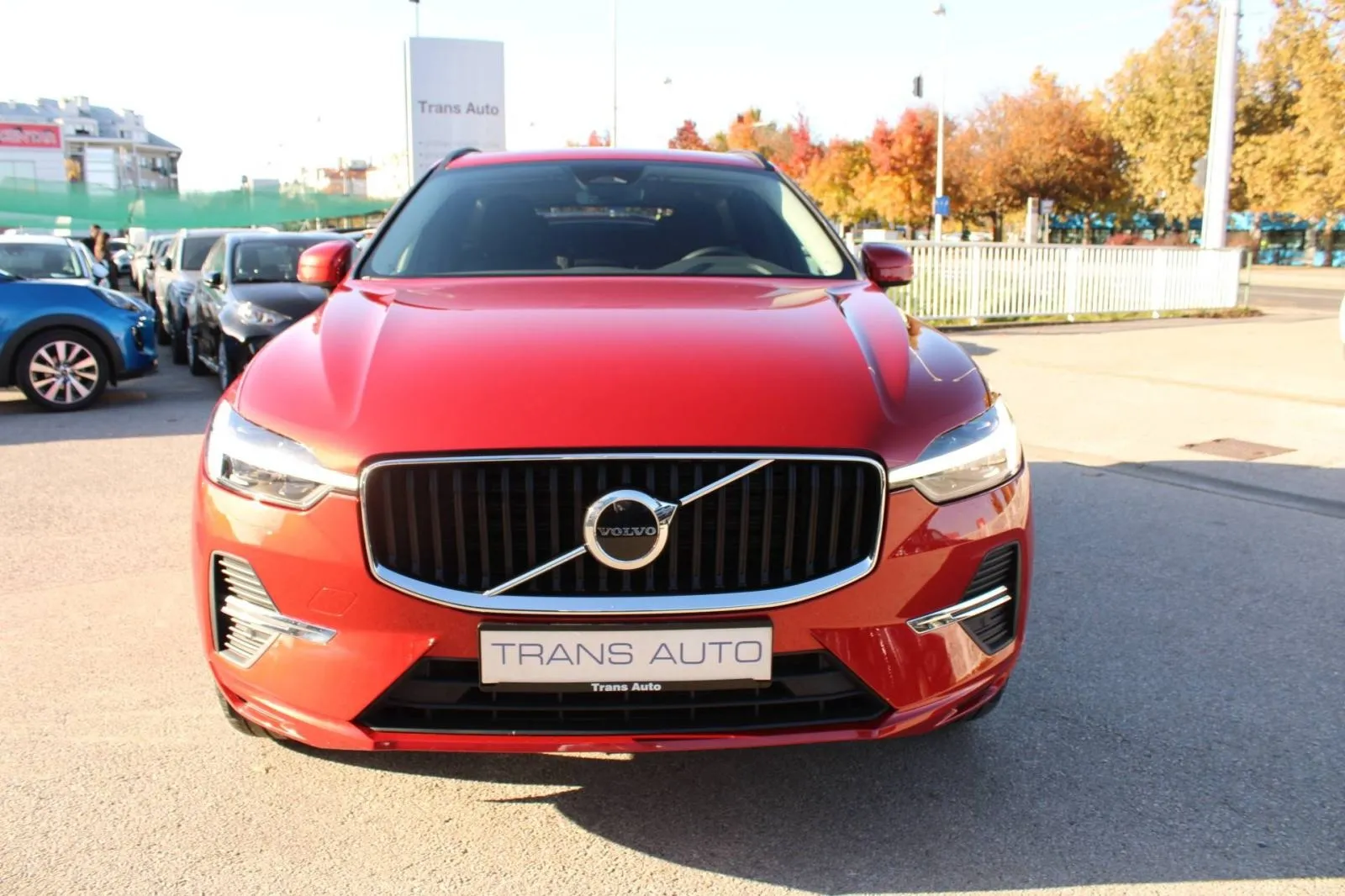 volvo xc60 b4 2.0d automatik *led, navigacija, kamera* - slika 2