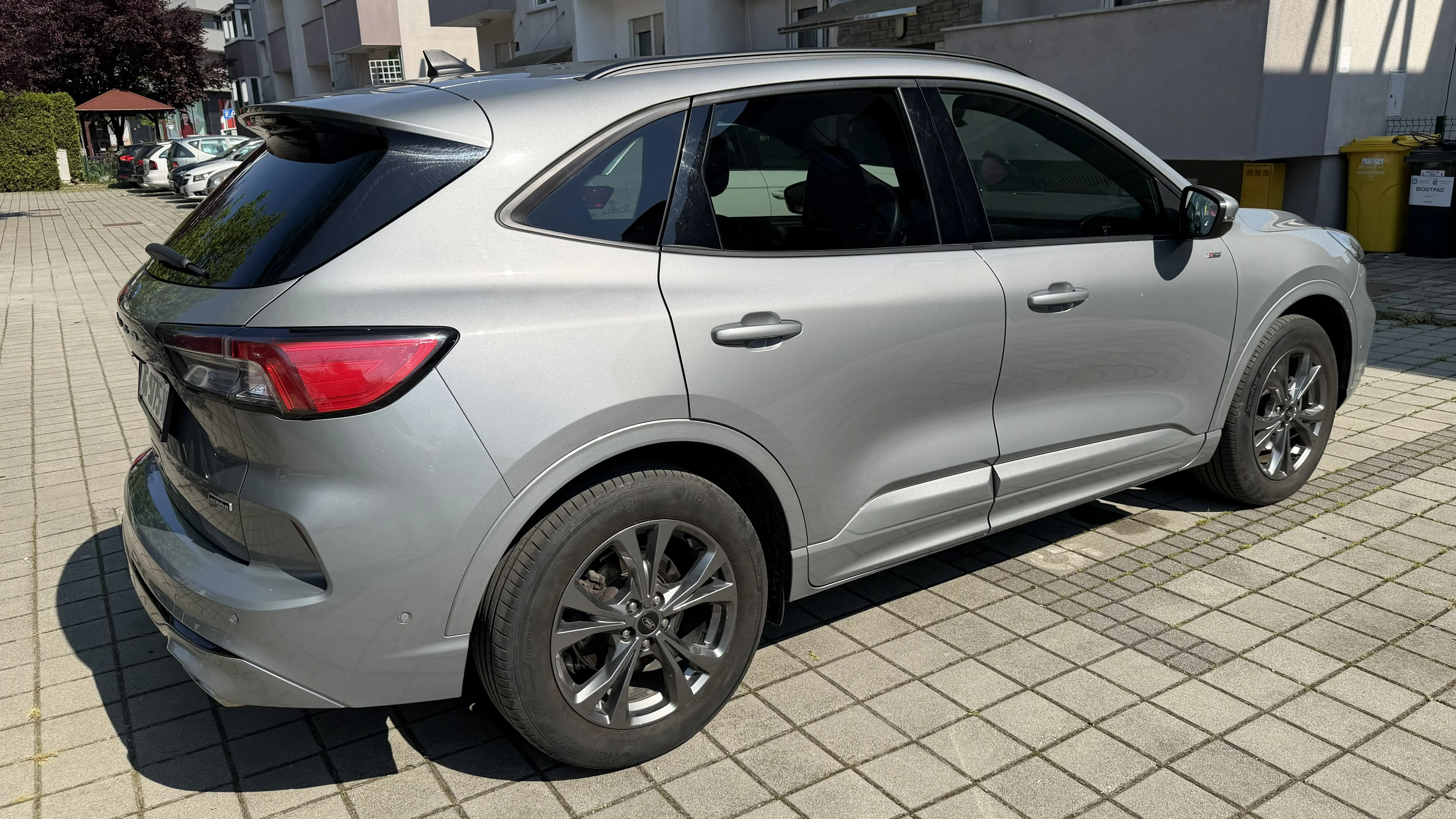 ford kuga 2,5 phev; st-line x oprema. 11/2021 (još uvijek u garanciji) - slika 7