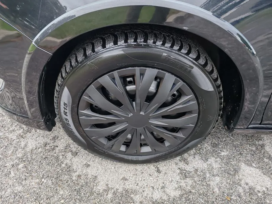 škoda fabia 1,6 tdi monte-carlo , 2011g. 213000 kartice 24/36 rata - slika 8