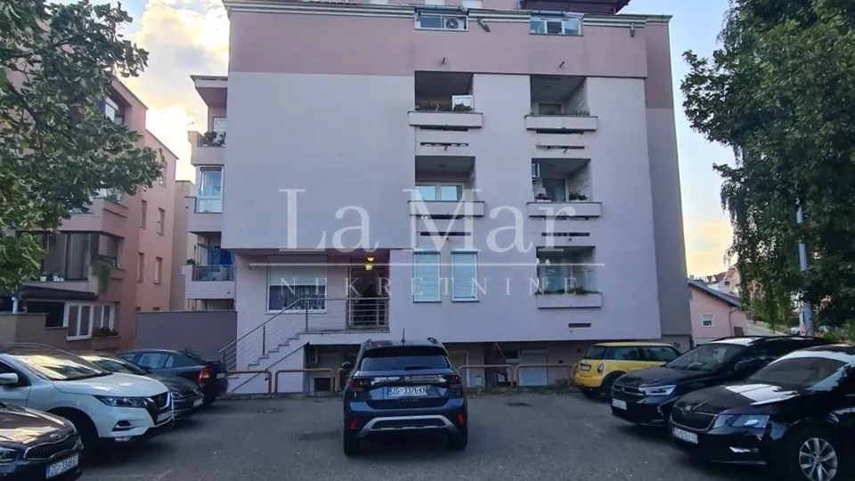 sesvete- stan za adaptaciju odličnog rasporeda - slika 2