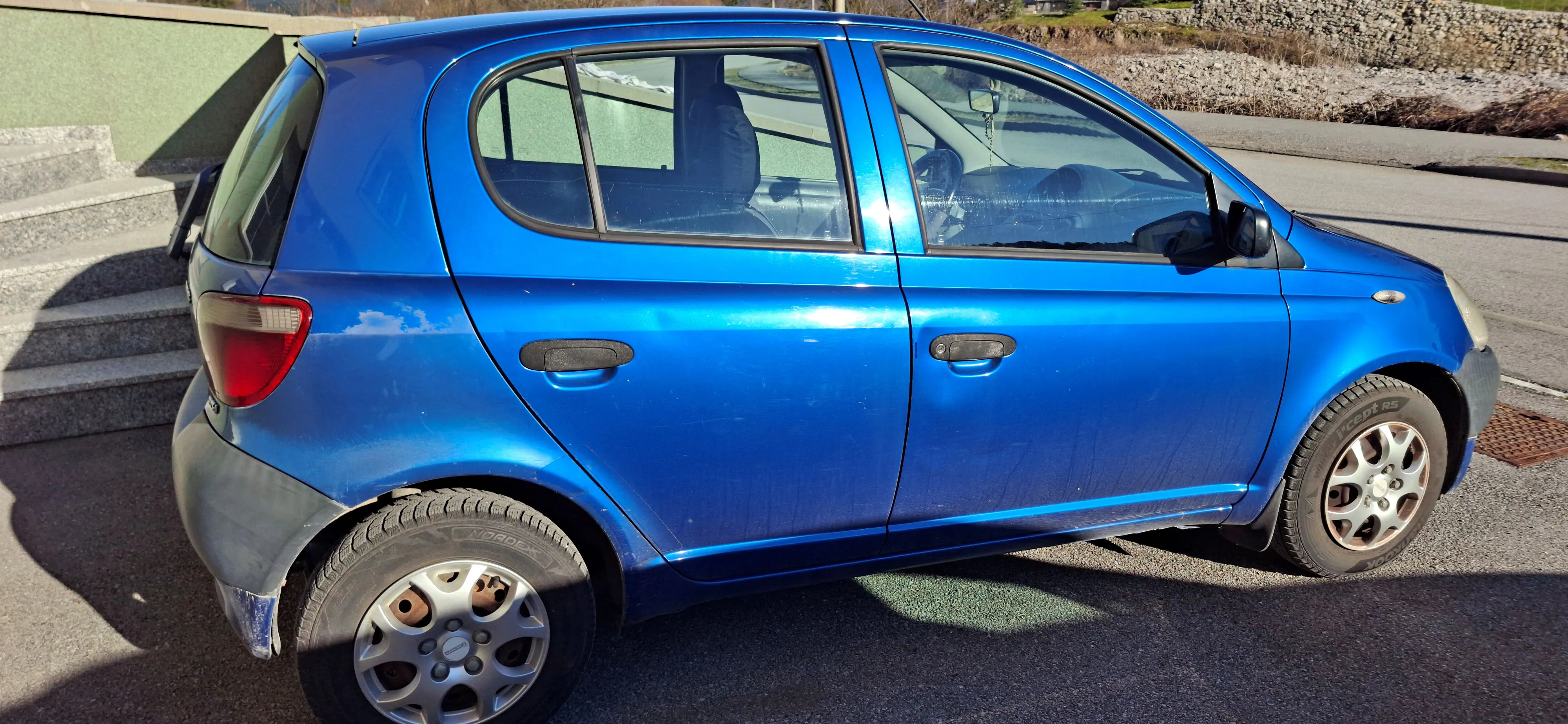 toyota yaris 2002 - slika 3