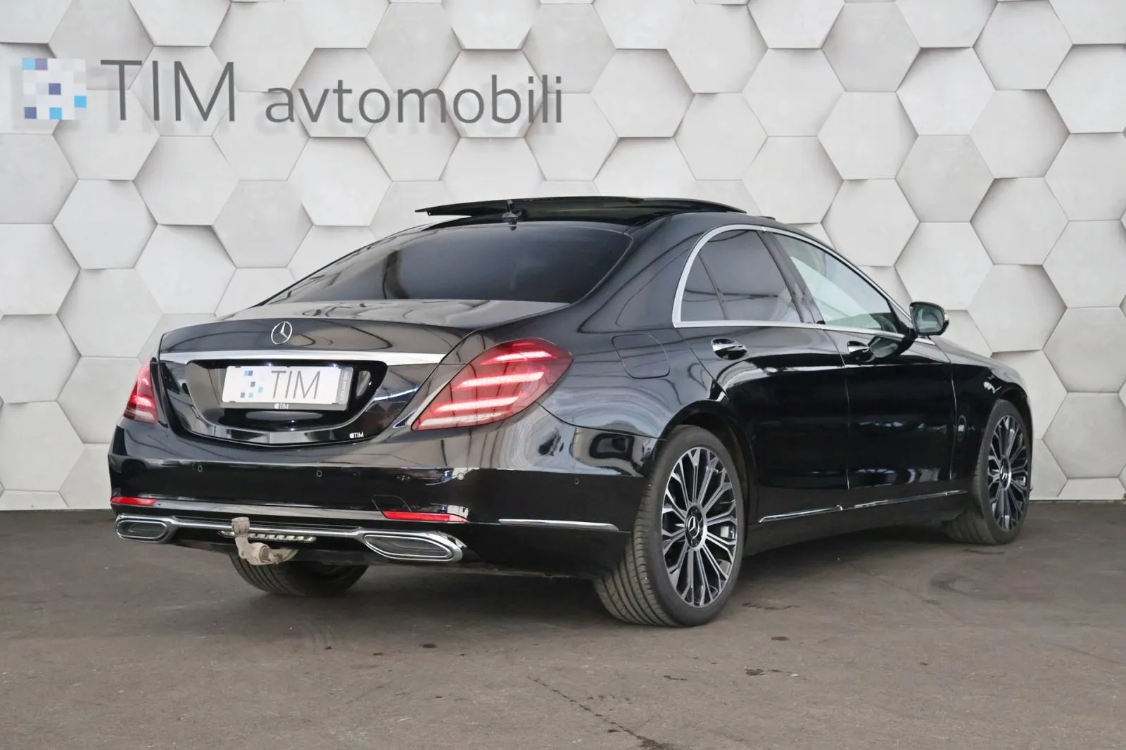 mercedes-benz s-razred s 350d 4-matic 9g-tronic exclusive 286km airmat - slika 3