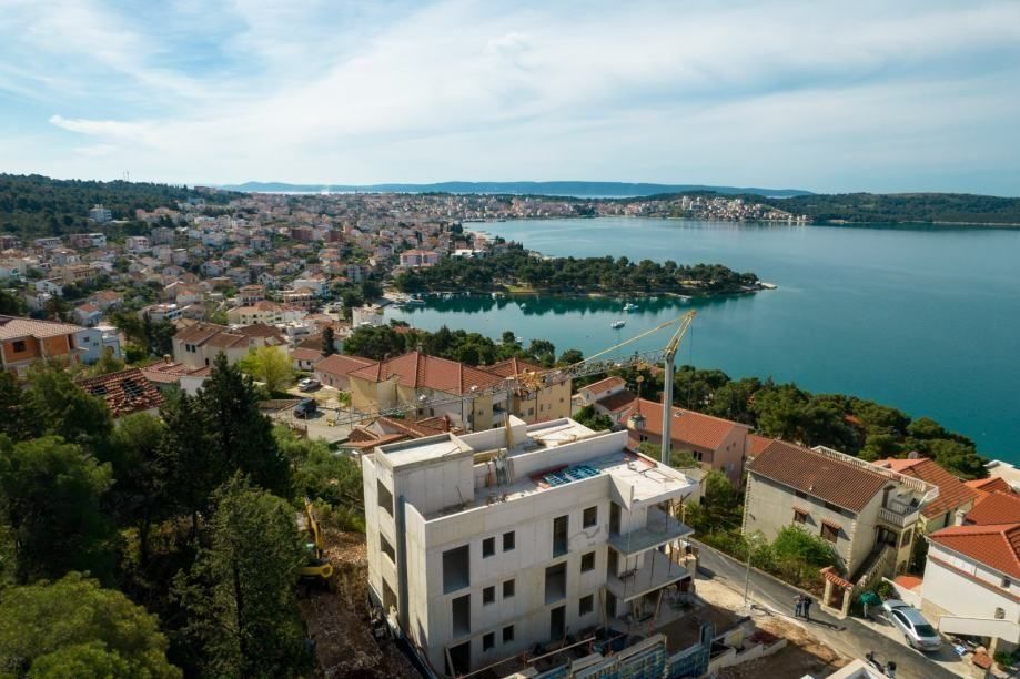 trogir/čiovo, 2-soban stan sa velikim vrtom, 200m od mora, pogled - slika 3
