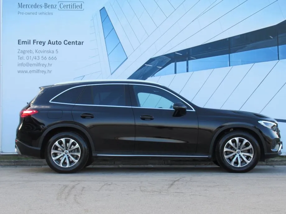 mercedes-benz glc 220 d 4matic avantgarde advanced plus - slika 5